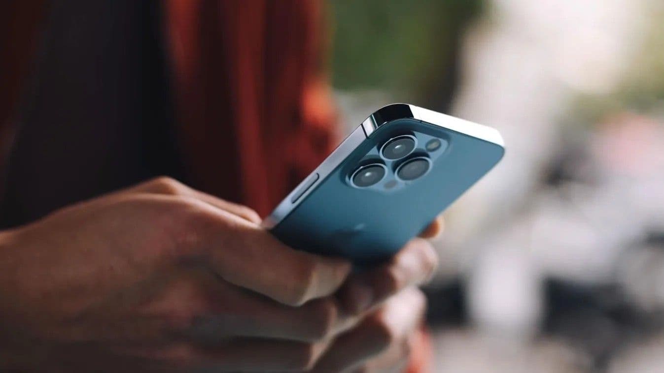 Hackertámadás rémálma: iPhone-tulajdonosok milliói retteghetnek!