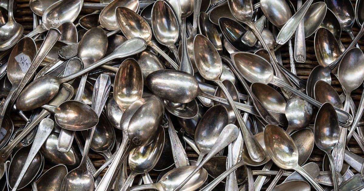 6 tárgy, amit soha ne vegyél meg használtan - szakértők figyelmeztetése