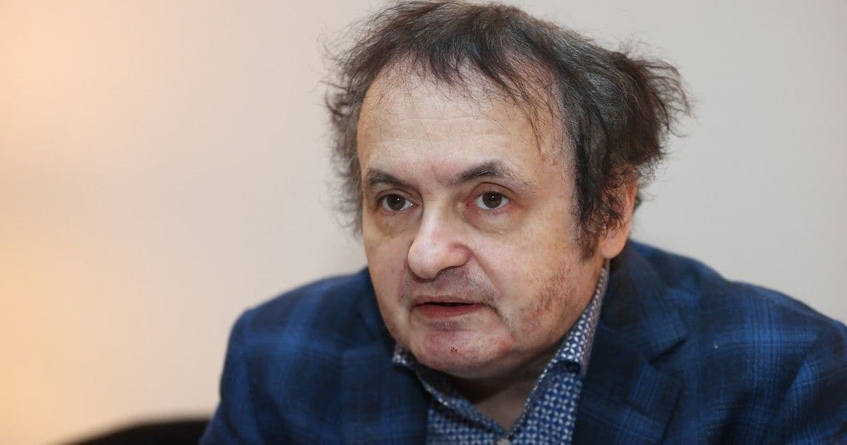 Galla Miklós drámai mentése: mi történt a színfalak mögött?