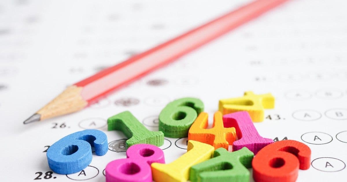 Te is bedőlnél? Az egyszerű matekpélda, ami mindenkit megtréfál!