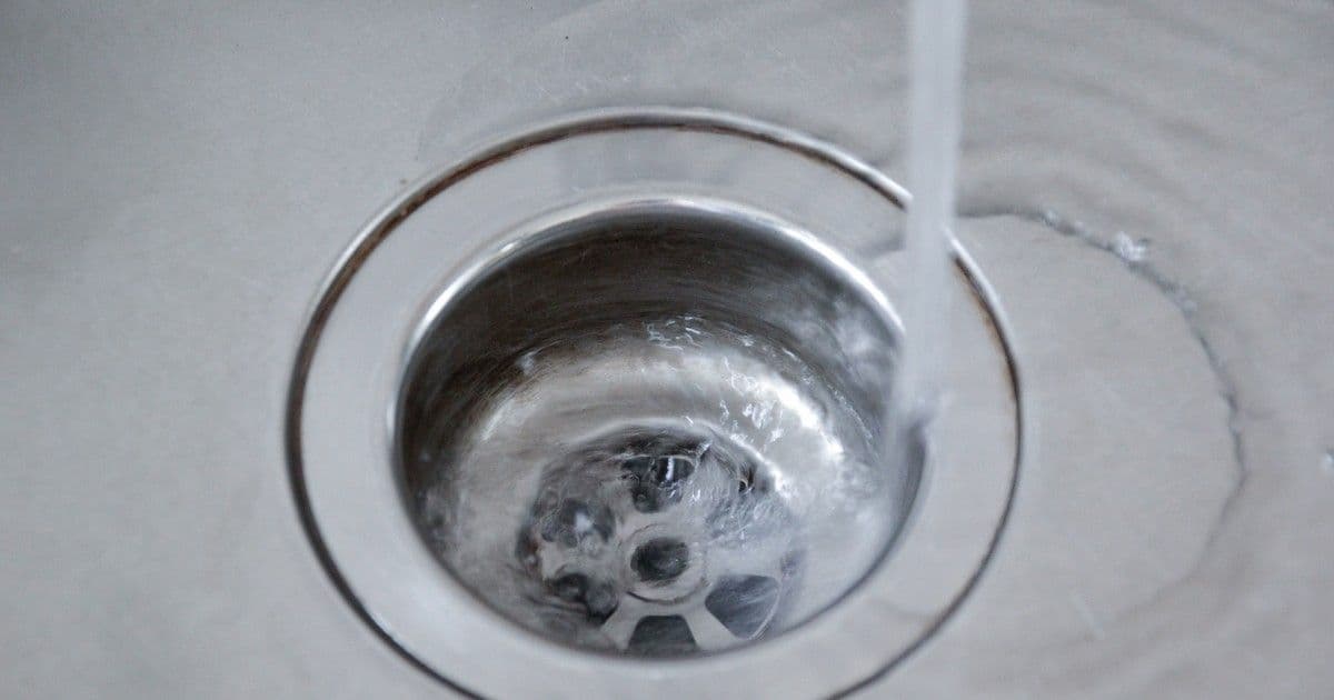 Elképesztő házi trükk: ezzel az itallal búcsút inthetsz a dugulásnak!