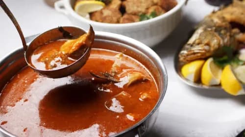 Szenzációs! Így készítik a sztárok a tökéletes halászlevet - Te is kipróbálnád?