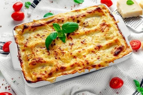 Ínycsiklandó lasagne titkok: Így lesz tökéletes a paradicsomos- húsos csoda!